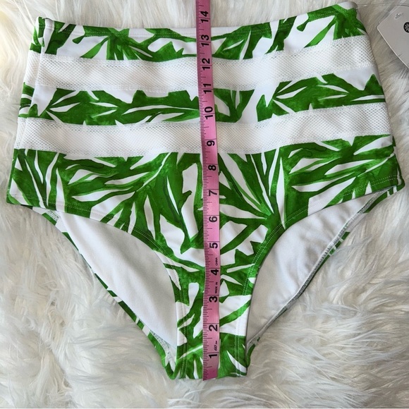 Athleta White and Green High Waisted Full Coverage Bikini Bottom Lycra UPF 50 M - Picture 9 of 10
